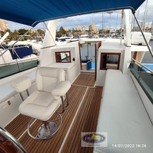 Trawler Yachts (1991) - Image 21