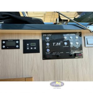 Tesoro Yachts T38 Power Cat (2023 1 año de garantía) - Imagen 24