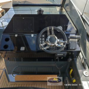 Tesoro Yachts T38 Power Cat (2023 1 año de garantía) - Imagen 10